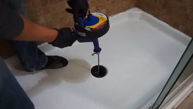 How to Use a Cobra Toilet Auger