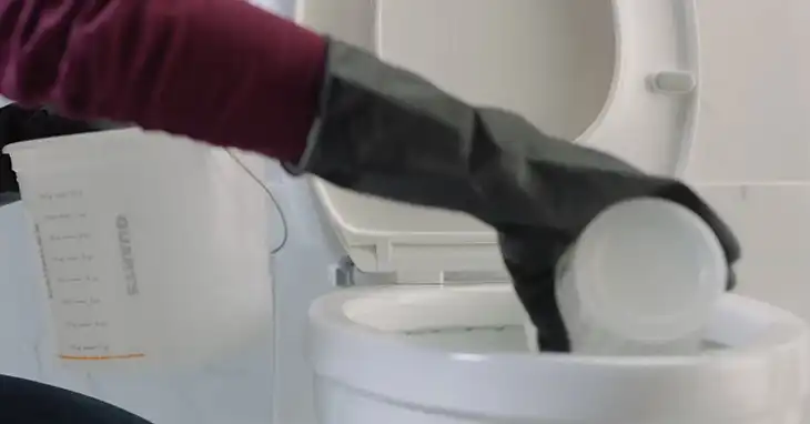 How to Unclog a Toilet with Salt